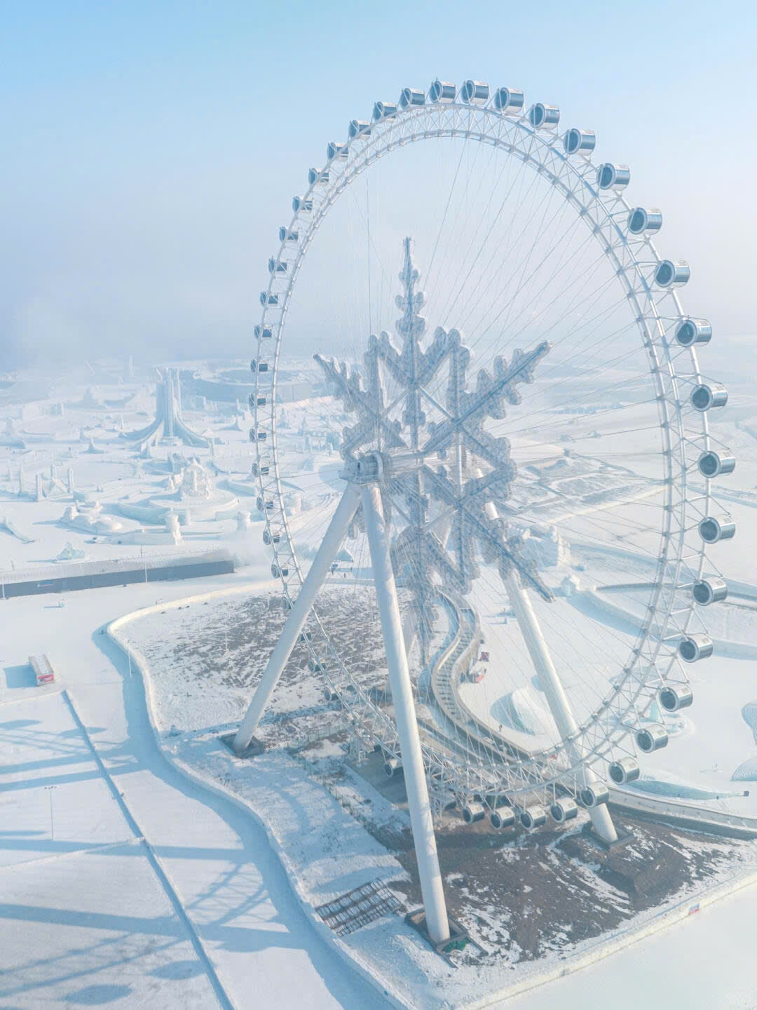 Cáp Nhĩ Tân Mùa Tuyết Rơi: Thiên Đường Băng Giá Tuyệt Mỹ Của Đông Bắc Trung Quốc