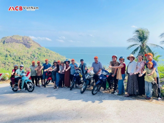 Hành trình khám phá Hòn Sơn – Kết nối tập thể, xây dựng tinh thần đồng đội bền vững